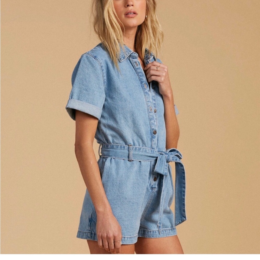 Billabong x Salty Blonde Date Nite Denim Romper Size XS beautiful